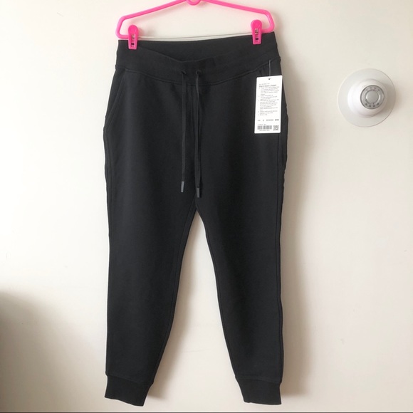 Lululemon Warm Down Jogger - Picture 4 of 9